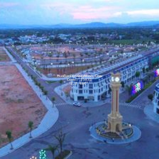 Lô cạnh đường vào  cổng chợ mới an nhơn