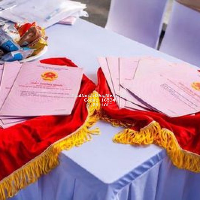 Mua đất nền ven biển để khai thác du lịch
