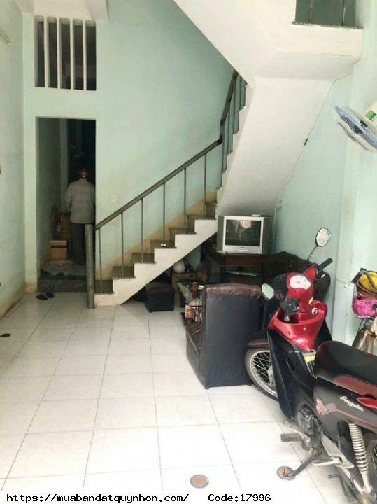 Nhà 3 tầng, đang có 6 phòng cho sinh viên thuê - Phường Ngô Mây_Tp.Quy Nhơn - Hẻm rộng, 2 ô tô ngược nhau - Diện tích: 52,5m2 - Giá bán: 5,3 tỷ Nhà 3 tầng, đang có 6 phòng cho sinh viên thuê - Phường Ngô Mây_Tp.Quy Nhơn - Hẻm rộng, 2 ô tô ngược nhau - Diện tích: 52,5m2 - Giá bán: 5,3 tỷ