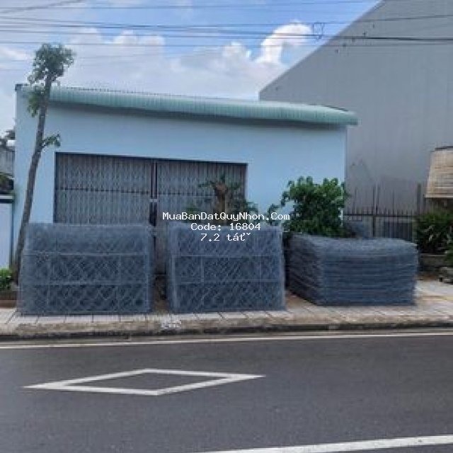Nhà mặt tiền đường tl635 hướng ra sân bay phù cát
