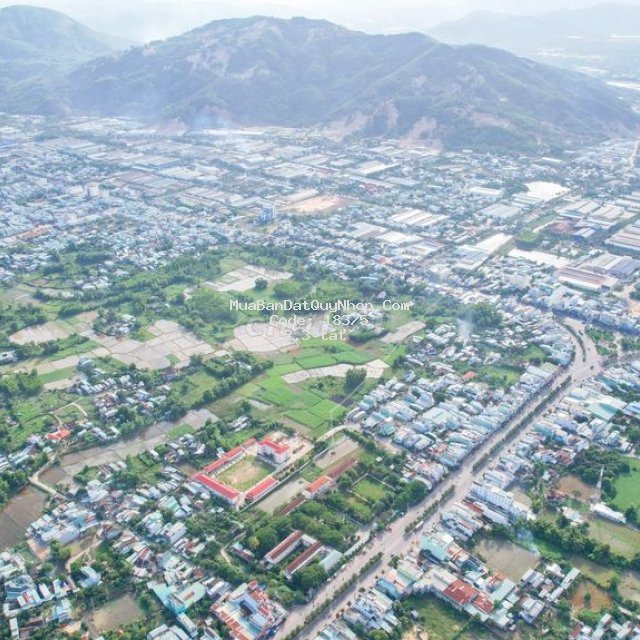 Nhà phố cao cấp 4 tầng ngay tp quy