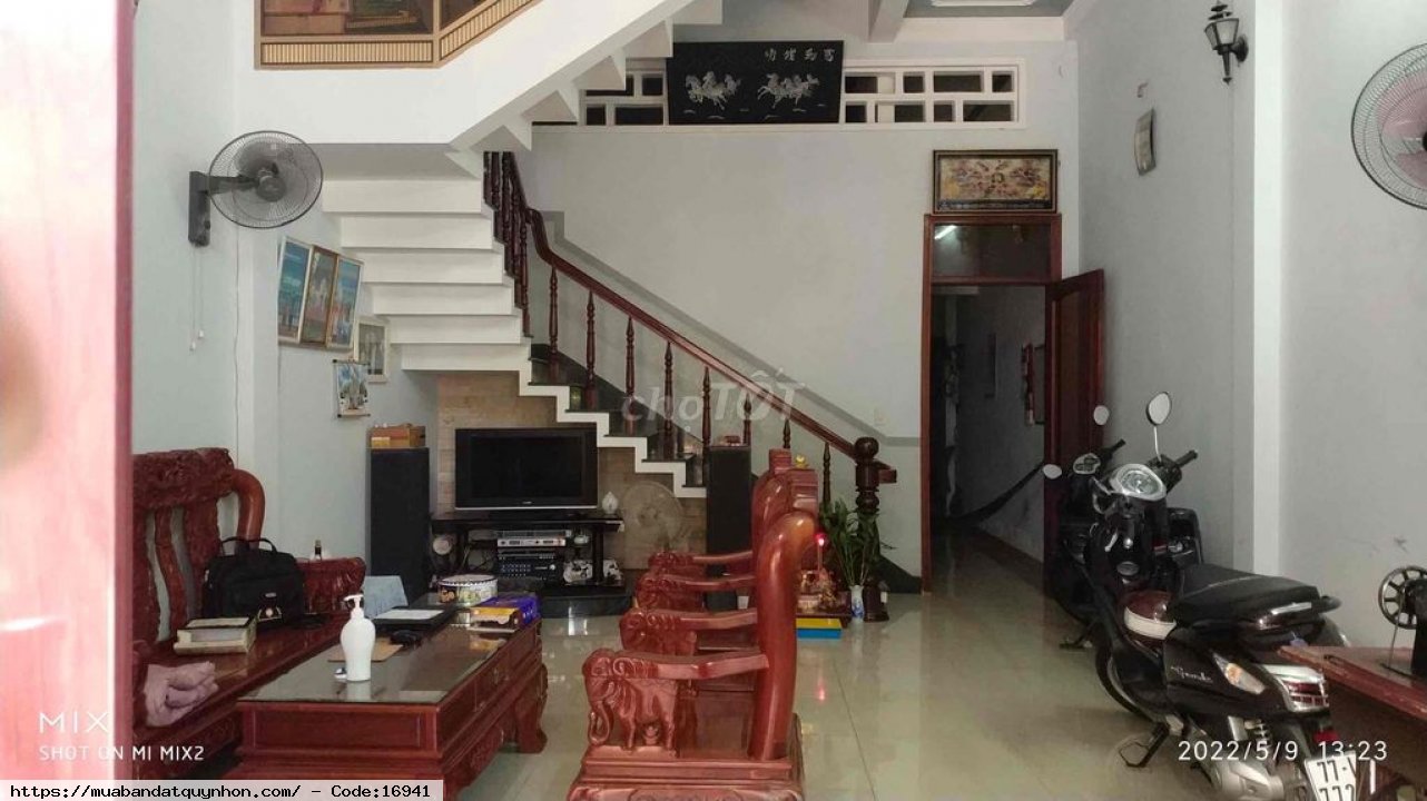 Nhà phố chính chủ cần bán nhà mặt tiền p Ngô Mây - TP Quy Nhơn - Diện tích đất: 75.08 m² - Số phòng ngủ: 3 phòng - 