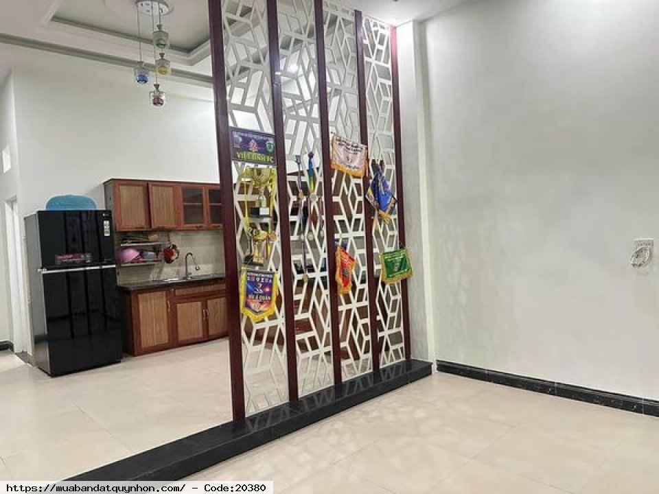 Bán căn nhà hẻm cạn sát đường lớn Bạch Đằng _P Trần Hưng Đạo - TP Quy Nhơn - Diện tích :52m2, nhà 1 trệt 1 lầu 2 phòng ngủ - Giá: 2,5 tỷ Bán căn nhà hẻm cạn sát đường lớn Bạch Đằng _P Trần Hưng Đạo - TP Quy Nhơn - Diện tích :52m2, nhà 1 trệt 1 lầu 2 phòng ngủ - Giá: 2,5 tỷ