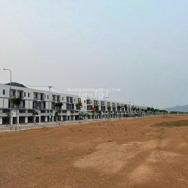 Bán đất nền giá fo trong kcn vsip