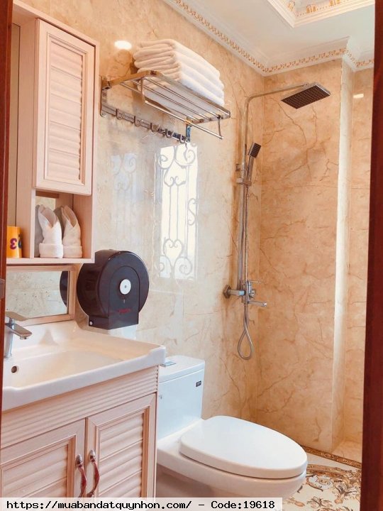 Bán khách sạn 13 tầng đường An Dương Vương, tp Quy Nhơn - 22 phòng cao cấp - DT: 1170m2 Bán khách sạn 13 tầng đường An Dương Vương, tp Quy Nhơn - 22 phòng cao cấp - DT: 1170m2
