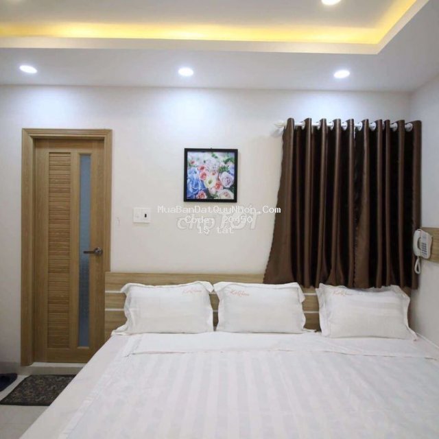 Bán khách sạn trung tâm tp quy nhơn