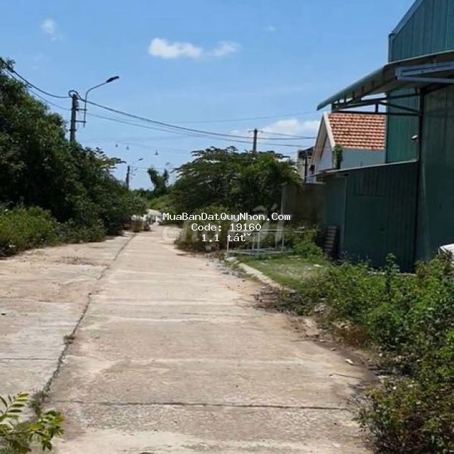 Bán lô đất mặt tiền thị xã an nhơn giá 1,1 tỉ