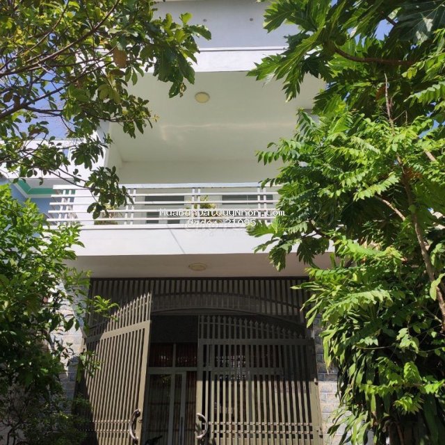 Bán nhà