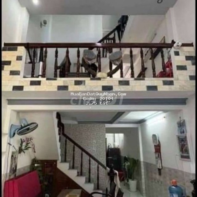 Bán nhà 3 tầng hẻm rông thông vũ bảo giá 2 tỉ 750 triệu