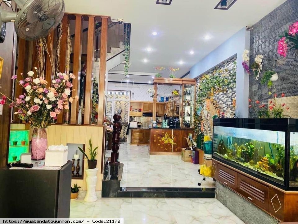 Bán nhà 4 mê mặt tiền Khu vực Phường Quang Trung. Diện tích 80m2, nhà 4 Tầng, Chỗ để xe ôtô rộng rãi, 4 phòng ngủ, 5 toilet - Giá: 6,1tỷ Bán nhà 4 mê mặt tiền Khu vực Phường Quang Trung. Diện tích 80m2, nhà 4 Tầng, Chỗ để xe ôtô rộng rãi, 4 phòng ngủ, 5 toilet - Giá: 6,1tỷ