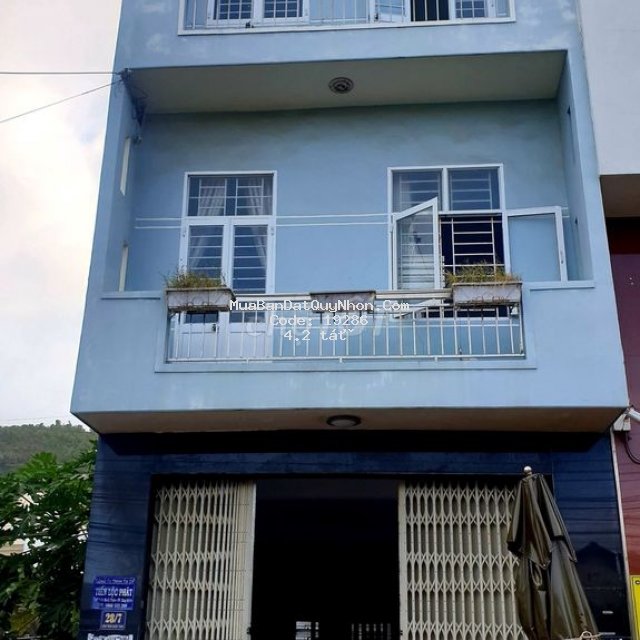 Bán nhà 70m2 ngay đường trần quốc toản