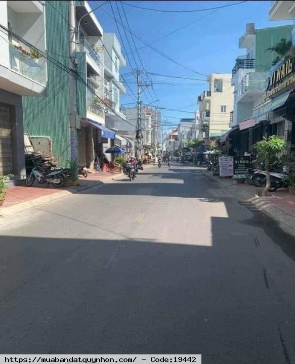 Bán nhà đường nội bộ ô tô p-Đống đa- tttp Quy Nhơn - Diện tích 70m - Hướng Đông Bắc - Thiết kế 3 mê - Giá 3,7 tỷ thương lượng Bán nhà đường nội bộ ô tô p-Đống đa- tttp Quy Nhơn - Diện tích 70m - Hướng Đông Bắc - Thiết kế 3 mê - Giá 3,7 tỷ thương lượng