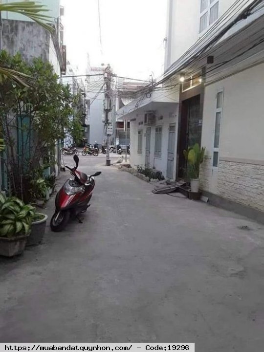 Bán nhà hẻm Tây Sơn_P Quang Trung_Quy Nhơn - Kết cấu 1 mê nguyên - Giá 680tr