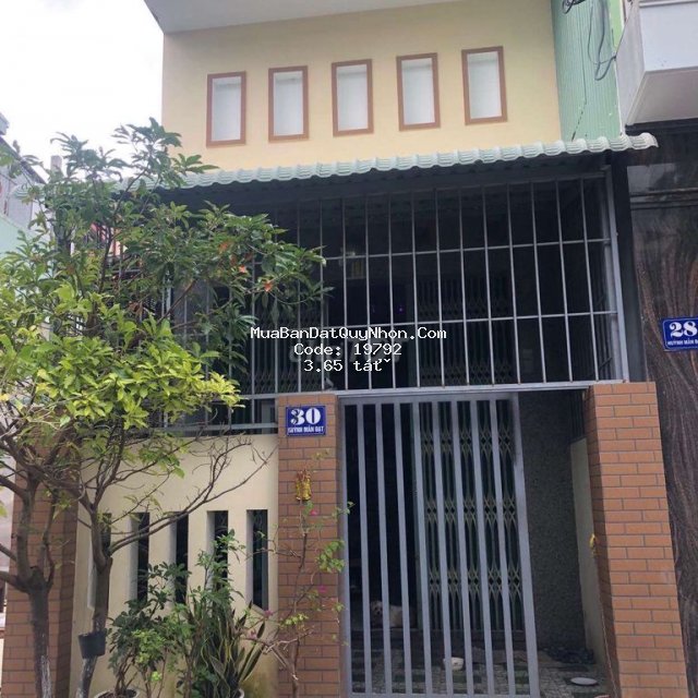 Bán nhà huỳnh mẫn đạt