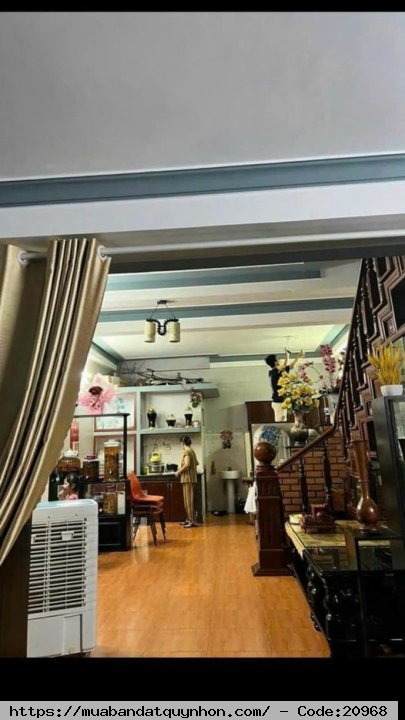 Bán nhà mặt tiền đường Huỳnh Thúc Kháng, gần Chợ Đầm tp Quy Nhơn - Diện tích: 80m2, 3PN + 3WC đậu xe oto trong nhà Bán nhà mặt tiền đường Huỳnh Thúc Kháng, gần Chợ Đầm tp Quy Nhơn - Diện tích: 80m2, 3PN + 3WC đậu xe oto trong nhà