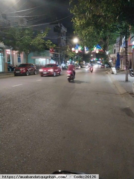 Bán nhà mặt tiền đường Trần Hưng Đạo_P Trần Hưng Đạo_TP Quy Nhơn - dt 89m2 - Lộ giới 17m - Giá 6,3 tỷ