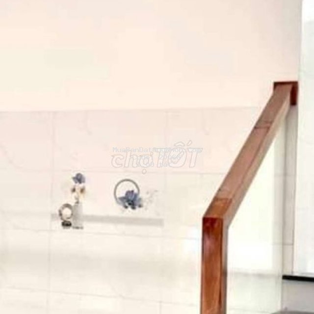 Bán nhà mê lỡ hẻm  rộng âu cơ  giá 1 tỉ 90 triệu