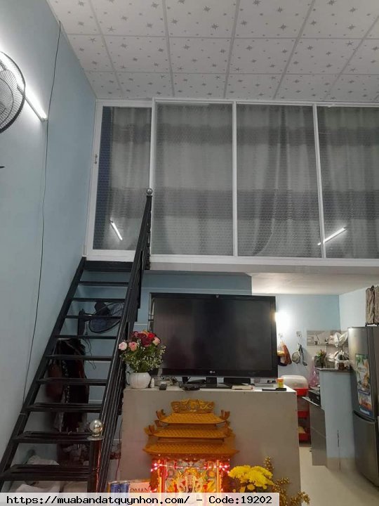Bán nhà mới khu ao cá bác hồ p Quang Trung_Quy Nhơn - Diện tích 40m2. Ngang 4m - Giá chốt 600 tr