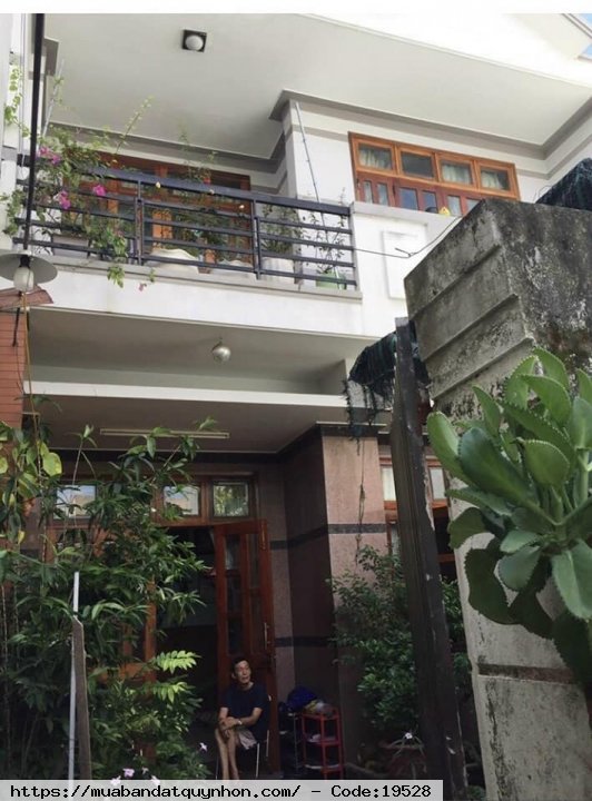 Bán nhà sau căn mặt tiền đường Nguyễn Tự Như gần bờ hồ sinh thái - Diện tích: 108m - Thiết kế 2 mê, 4pn, 3WC - Giá 3,5 tỷ Bán nhà sau căn mặt tiền đường Nguyễn Tự Như gần bờ hồ sinh thái - Diện tích: 108m - Thiết kế 2 mê, 4pn, 3WC - Giá 3,5 tỷ