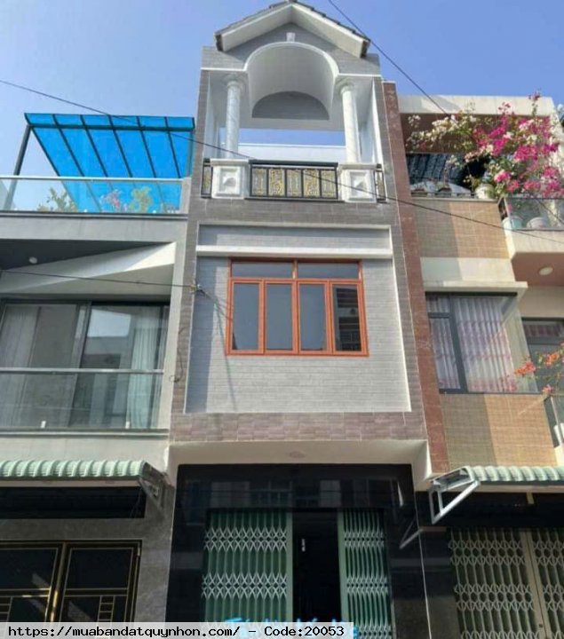 Bán nhanh nhà mặt phố ngay chợ Hoa Lư_P Đống Đa_TP Quy Nhơn dt 46m2 kết cấu 3 tầng, 3pn, 3wc - giá bán 3 tỷ 350 tr