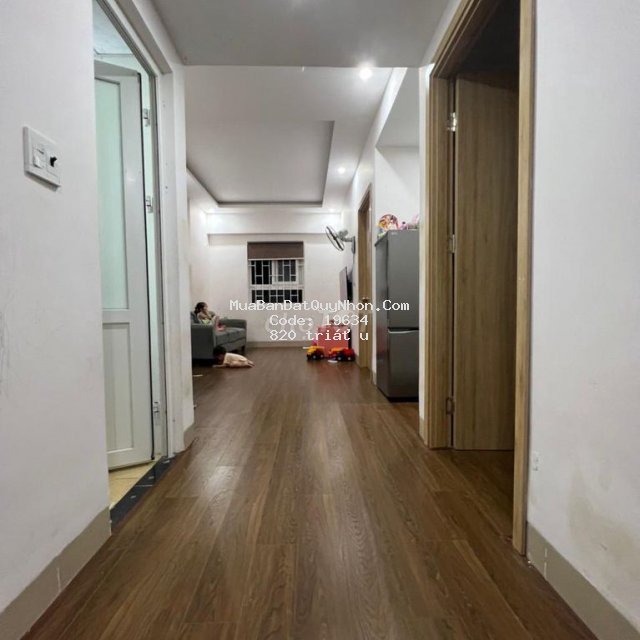 Cần bán căn chung cư 2 phòng ngủ xuân thủy giá rẻ Cần bán căn chung cư 2 phòng ngủ xuân thủy giá rẻ