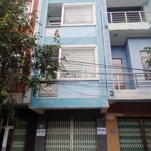 Cần bán căn nhà mặt tiền đường tây sơn