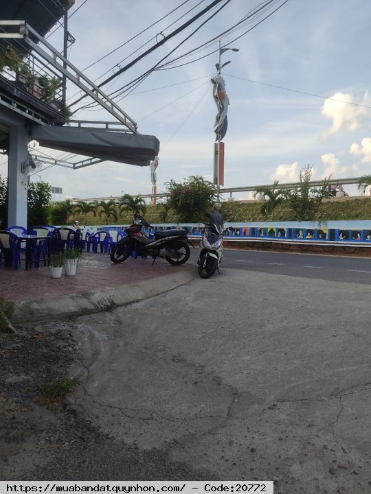Cần bán gấp căn góc 3 mặt tiền đường Võ Nguyên Giáp, Tp Quy Nhơn - Diện tích: 45m2 - Hướng: Tây Nam -Giá: 4 tỷ Cần bán gấp căn góc 3 mặt tiền đường Võ Nguyên Giáp, Tp Quy Nhơn - Diện tích: 45m2 - Hướng: Tây Nam -Giá: 4 tỷ