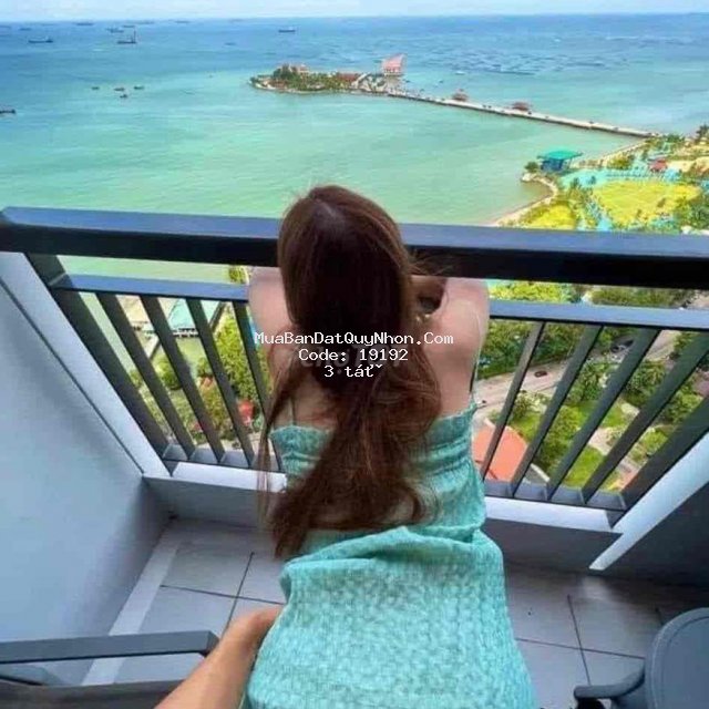 Cần bán lô đất mặt tiền đường biển dt639