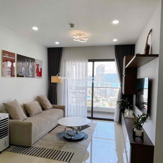 Cần bán lỗ sâu căn 2pn - 2wc chung cư phú tài residence