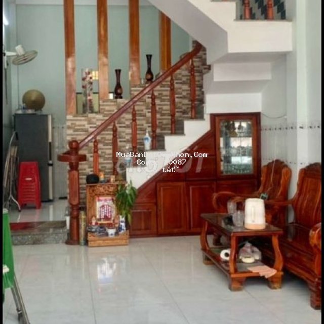 Cần bán nhà 2 tầng hẻm lê hồng phong