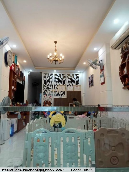 Chủ cần bán nhà nội bộ đường 2 ô tô Hoàng Văn Thụ - Dt 46m, 2pn 2wc - Hướng Đông Nam - Giá 2ty550 lưu chủ