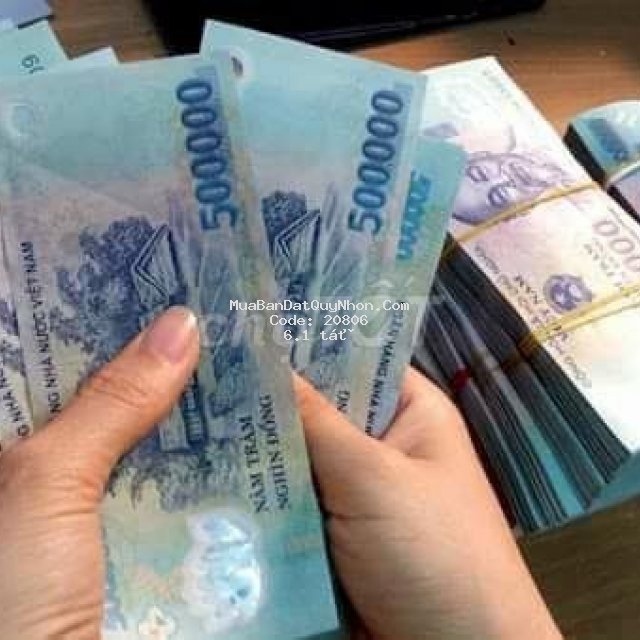 Kẹt bank giảm 1 tỷ căn nhà mặt tiền ngang 5,3x25,3, tp.quy nhơn