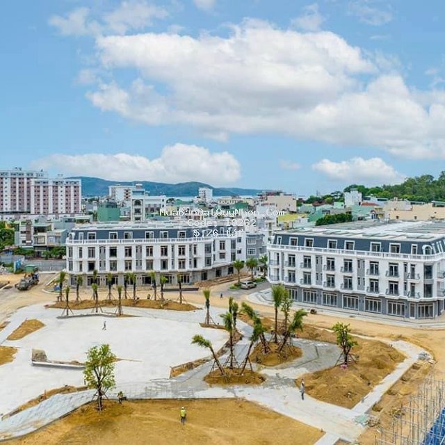Một nền rẻ *** thuộc kđt richmond hưng thịnh