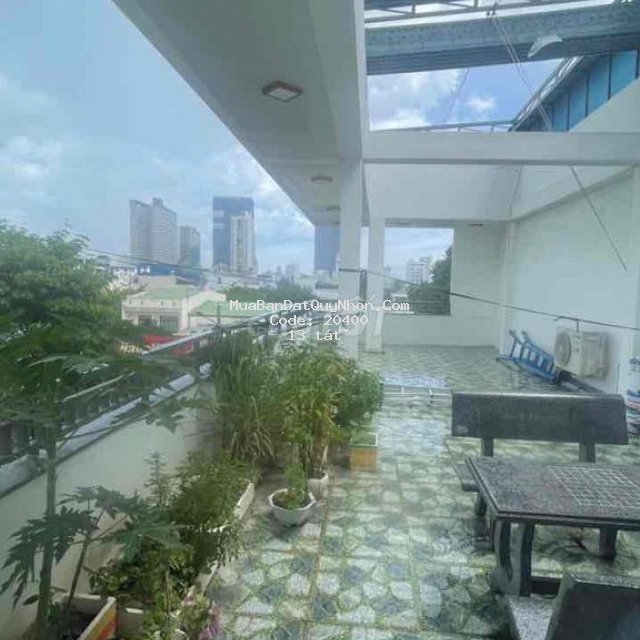Nhà bán 2 mặt tiền