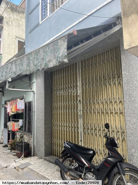 Nhà hẻm ô tô 32m2 đường trần hưng đạo, gần cây xăng Nhà hẻm ô tô 32m2 đường trần hưng đạo, gần cây xăng