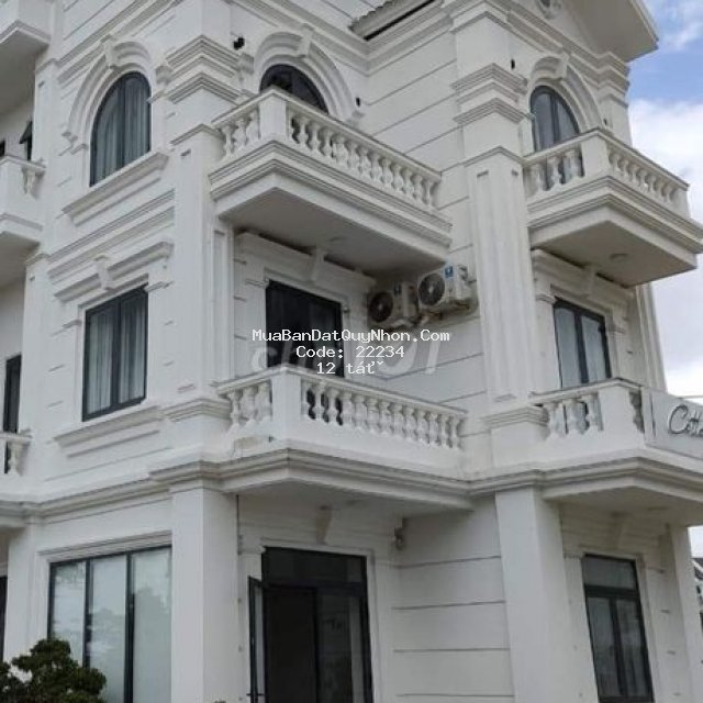 Bán biệt thư 4 tầng đại phú gia giá 12 tỉ