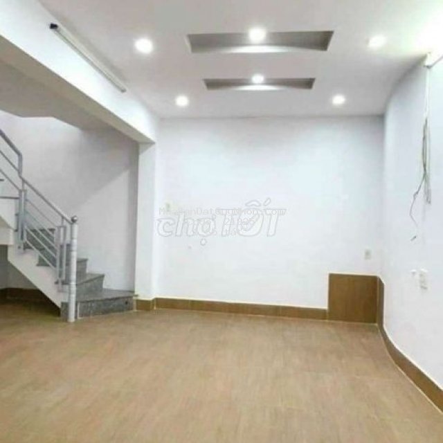 Bán nhà 2 tầng hẻm rộng cạn hoàng văn thụ giá 1 tỉ 650 triệu Bán nhà 2 tầng hẻm rộng cạn hoàng văn thụ giá 1 tỉ 650 triệu