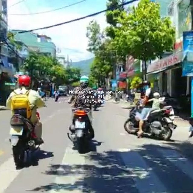 Bán nhà 3 tầng mặt tiền nguyễn thái học ngang 7 m giá 17,5 tỉ