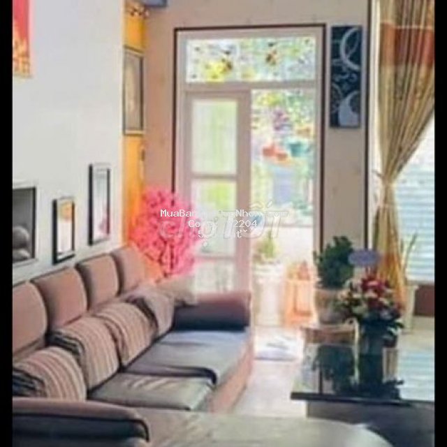 Bán nhà 4 tầng đường  đoàn nguyễn  tuấn  giá5,5 tỉ