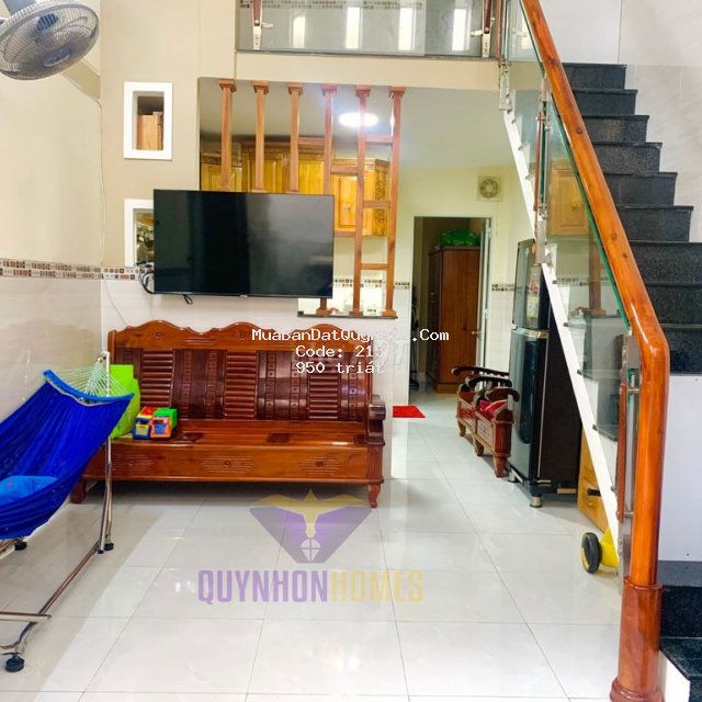 Bán nhà hẻm trần hưng đạo giá rẻ chỉ 950 triệu Bán nhà hẻm trần hưng đạo giá rẻ chỉ 950 triệu
