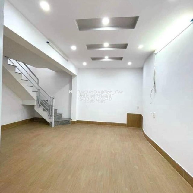 Bán nhà mới hoàng văn thụ giá 1t550 ,bank cho vay 1t2 ,rẻ ,hiếm ,đẹp ! Bán nhà mới hoàng văn thụ giá 1t550 ,bank cho vay 1t2 ,rẻ ,hiếm ,đẹp !