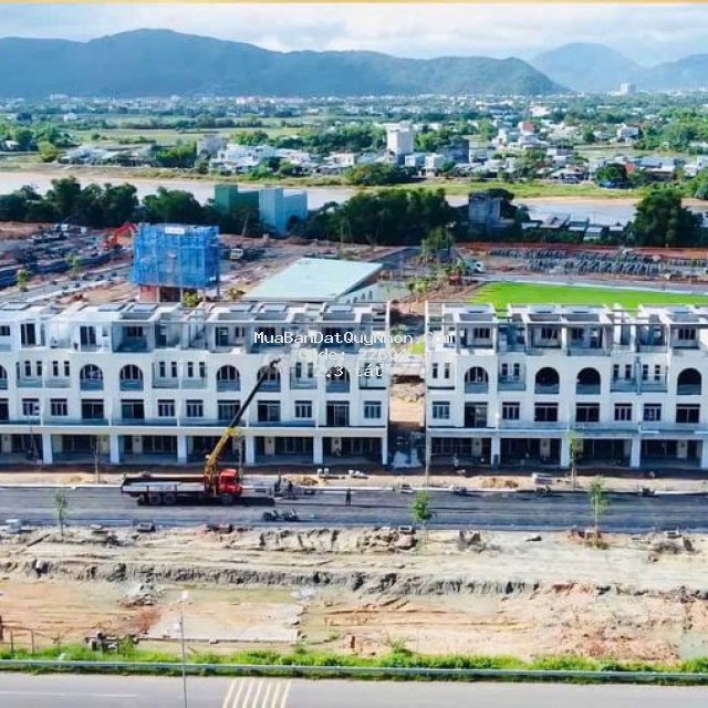 Cần tiền nên ra nhanh đất nền shophouse khu đô thị bắc hà thanh 5x16