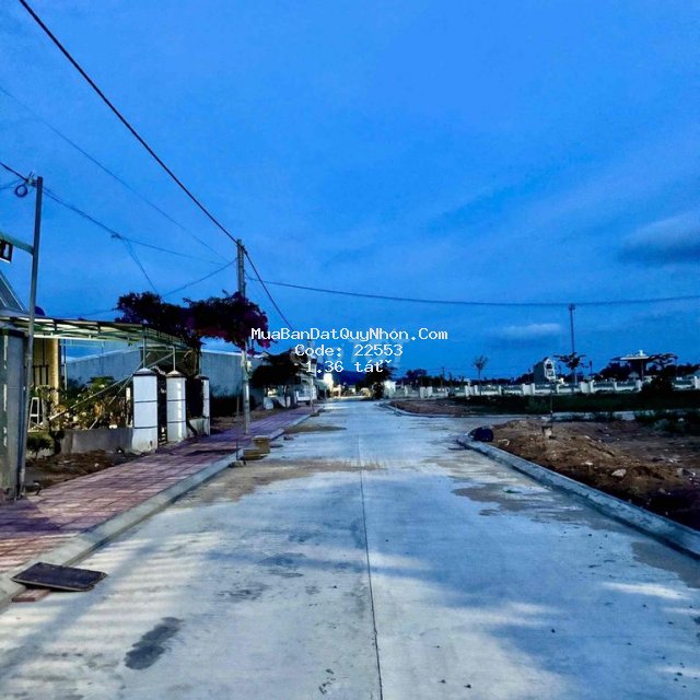 đất kdc đập kênh kênh chính chủ mặt tiền đường ngô lê tân