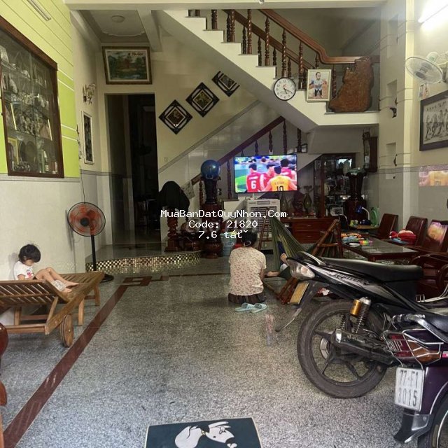 Kẹt tiền bán gấp nhà p nguyễn văn cừ, quy nhơn, bình định