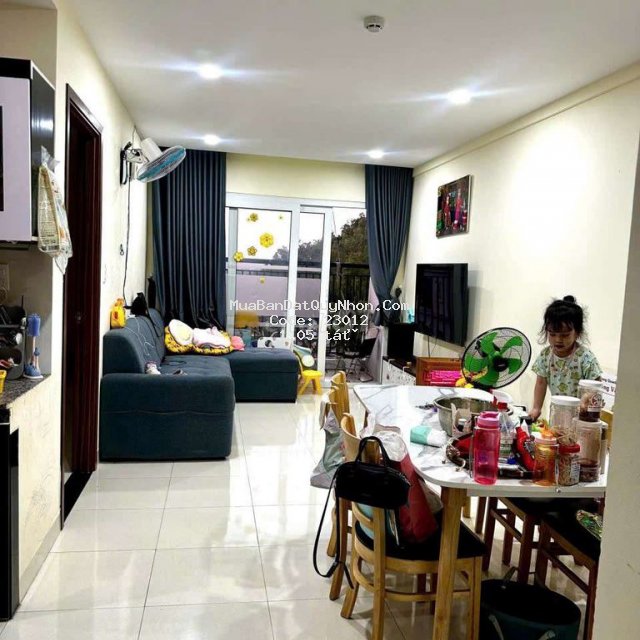 Bán chung cư xuân thủy block c