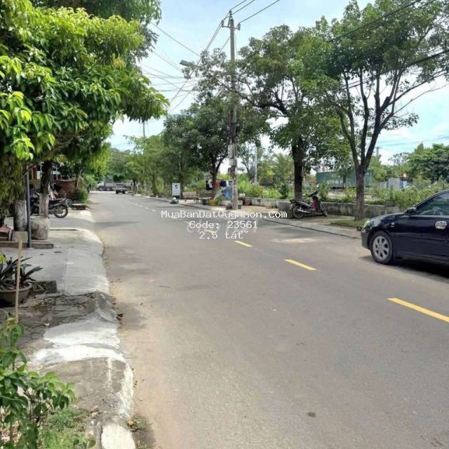 Bán đất mặt tiền đường khu đèo son