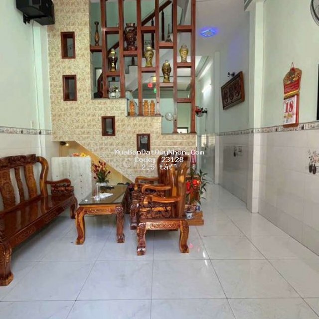Bán nhà hẻm tây sơn quy nhơn , 52m2 , 3 tầng , giá 2 tỷ 499tr Bán nhà hẻm tây sơn quy nhơn , 52m2 , 3 tầng , giá 2 tỷ 499tr