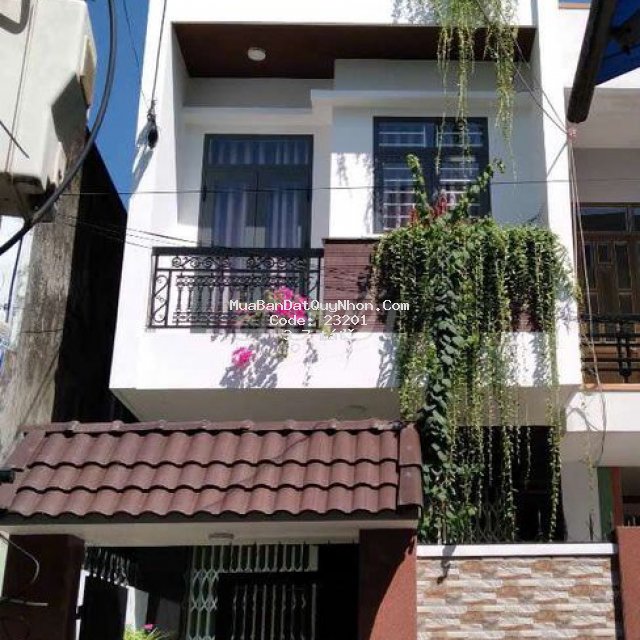 Bán nhà hẻm trần hưng đạo quy nhơn , 79,1m2 , 3 tầng , giá 3 tỷ 700tr Bán nhà hẻm trần hưng đạo quy nhơn , 79,1m2 , 3 tầng , giá 3 tỷ 700tr