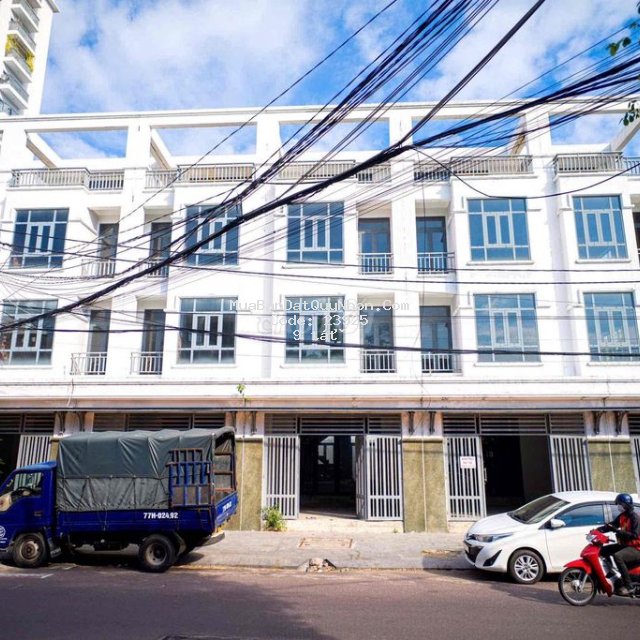 ☘️cần bán nhà liền kề mặt tiền đường thanh niên diện tích 100m2 ☘️cần bán nhà liền kề mặt tiền đường thanh niên diện tích 100m2