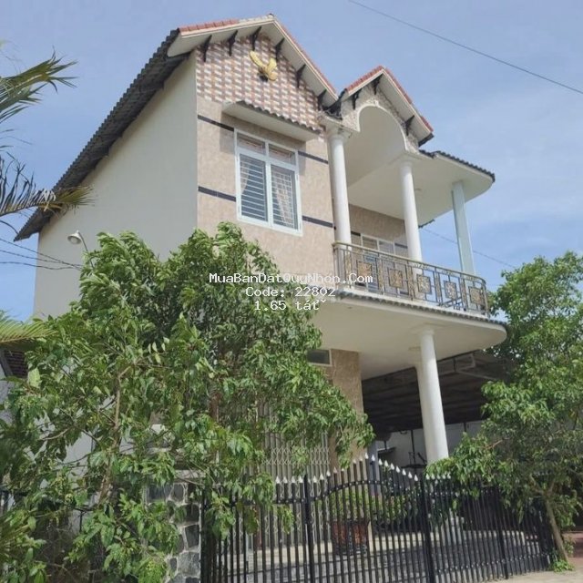 Ngân hàng thanh lí : bán nhà 3 mặt tiền đường lớn gần kcn nhơn hòa